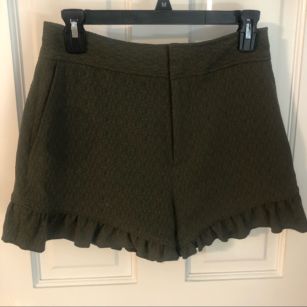 Club Monaco Army Green Shorts